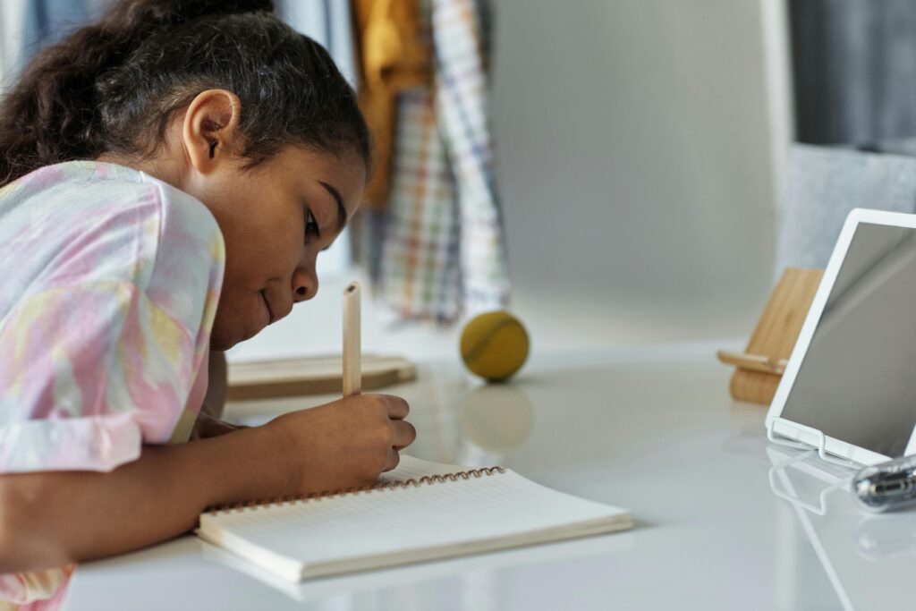 How Parents Can Support Learning at Home 2 pexels julia m cameron 4143794